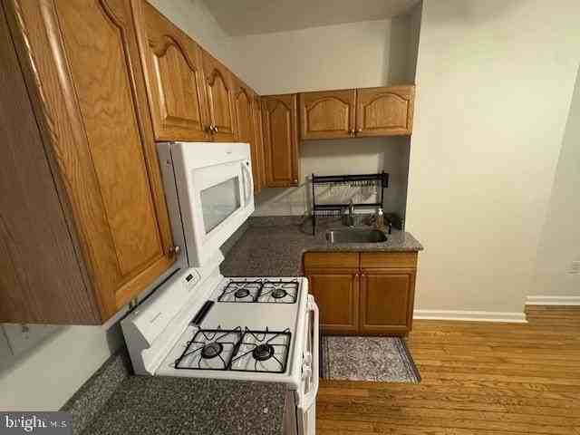 4838 Smick St - Photo 7 of 24