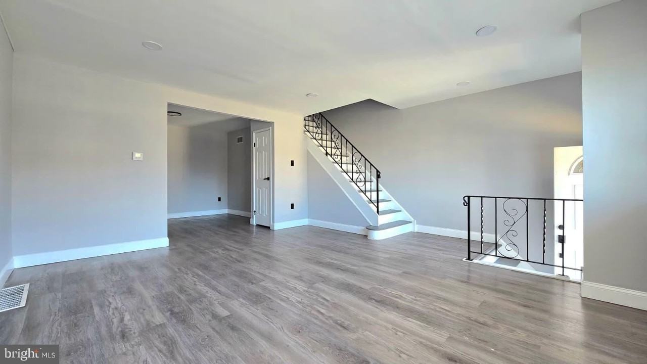 4214 Carteret Dr - Photo 2 of 19