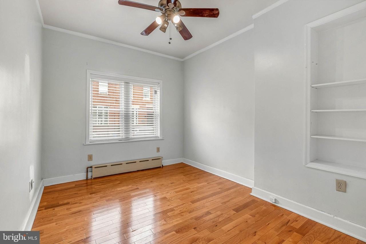 2440 Carpenter St Unit A - Photo 4 of 13