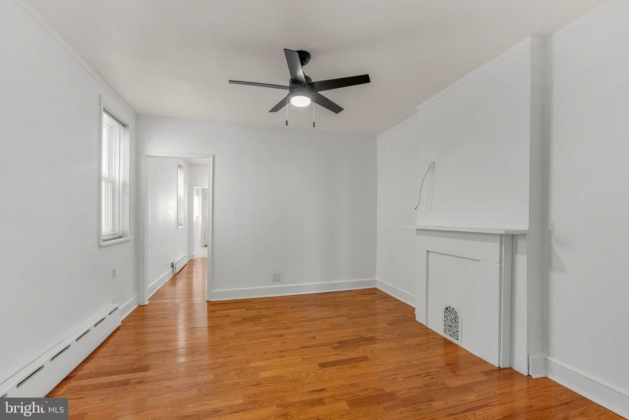 2440 Carpenter St Unit A - Photo 6 of 13