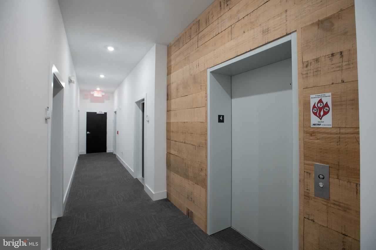 2940 W Thompson St Apt 106 - Photo 7 of 43