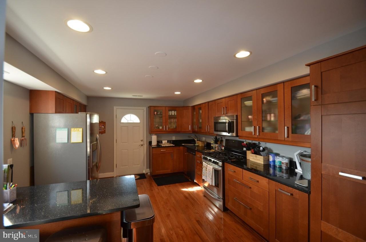 3723 S Four Mile Run Dr - Photo 6 of 28