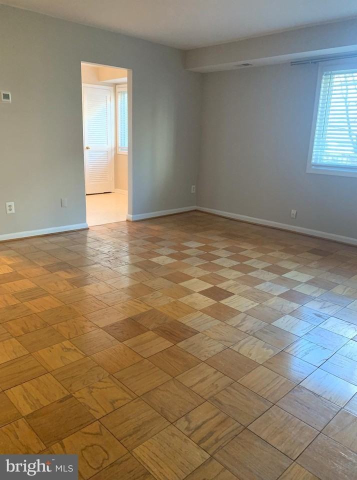 738 N Wakefield St Apt 2 - Photo 6 of 29