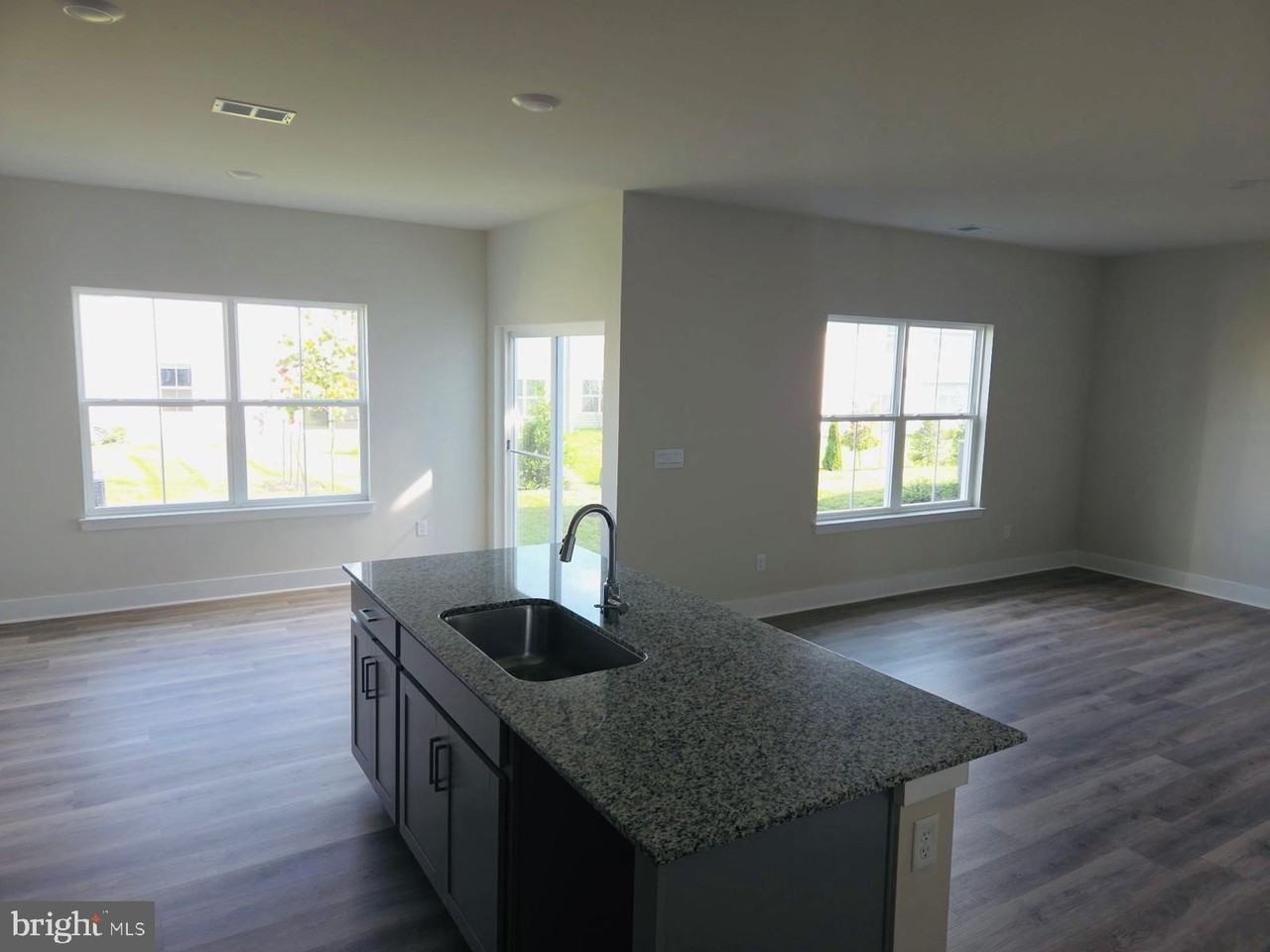 232 Munsee Cir - Photo 3 of 28