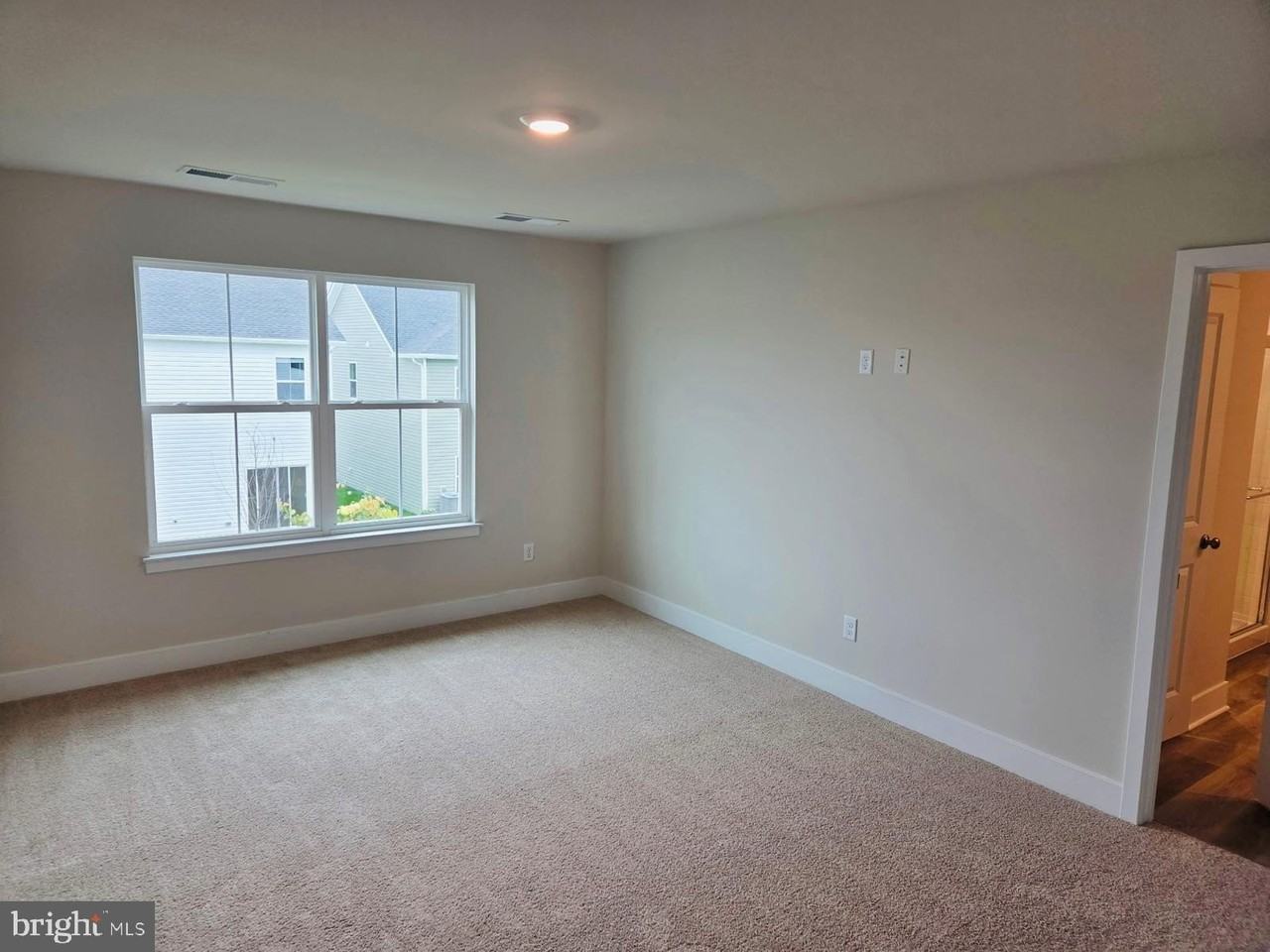 232 Munsee Cir - Photo 6 of 28