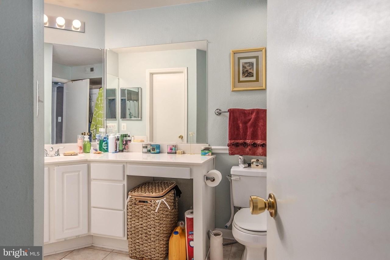 12150 Penderview Ter Apt 1335 - Photo 4 of 48