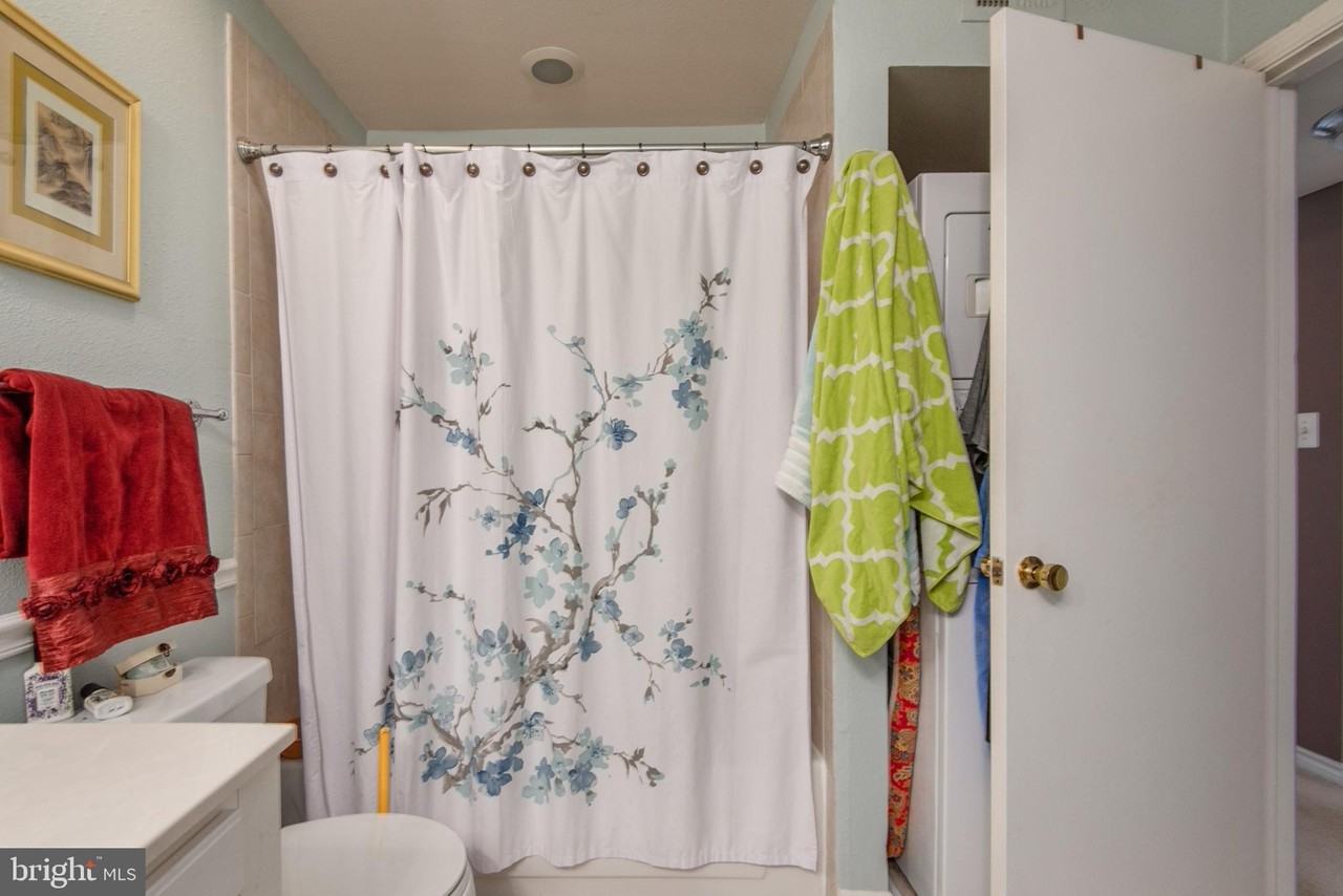 12150 Penderview Ter Apt 1335 - Photo 5 of 48