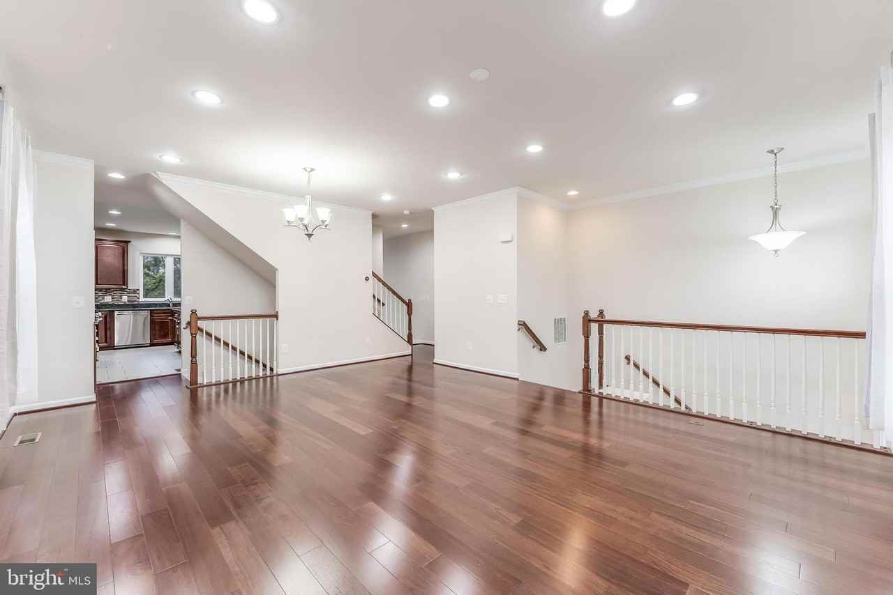 25367 Wakestone Park Ter - Photo 4 of 48