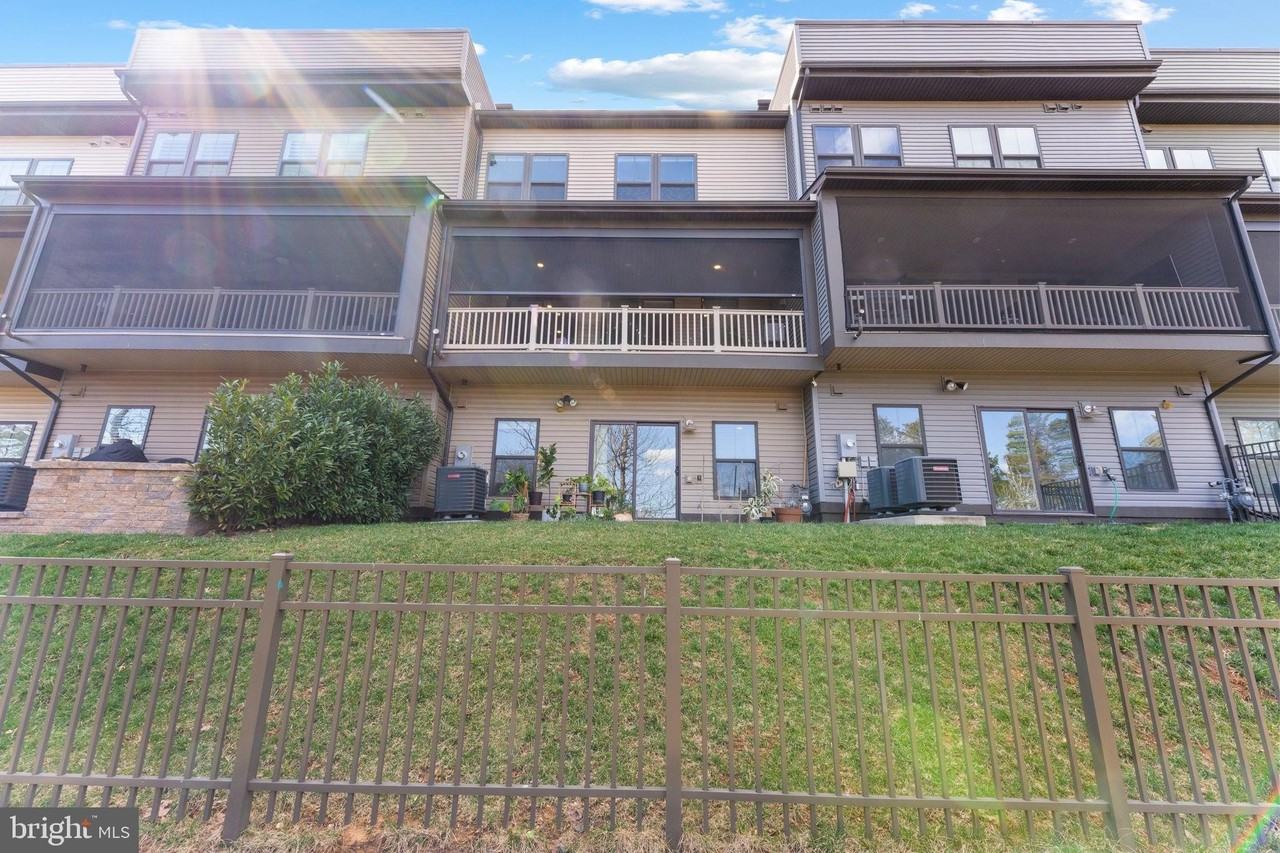 22278 Cornerstone Crossing Ter - Photo 2 of 45