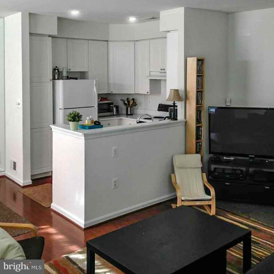 4052 Cressida Pl Unit 73 - Photo 3 of 3