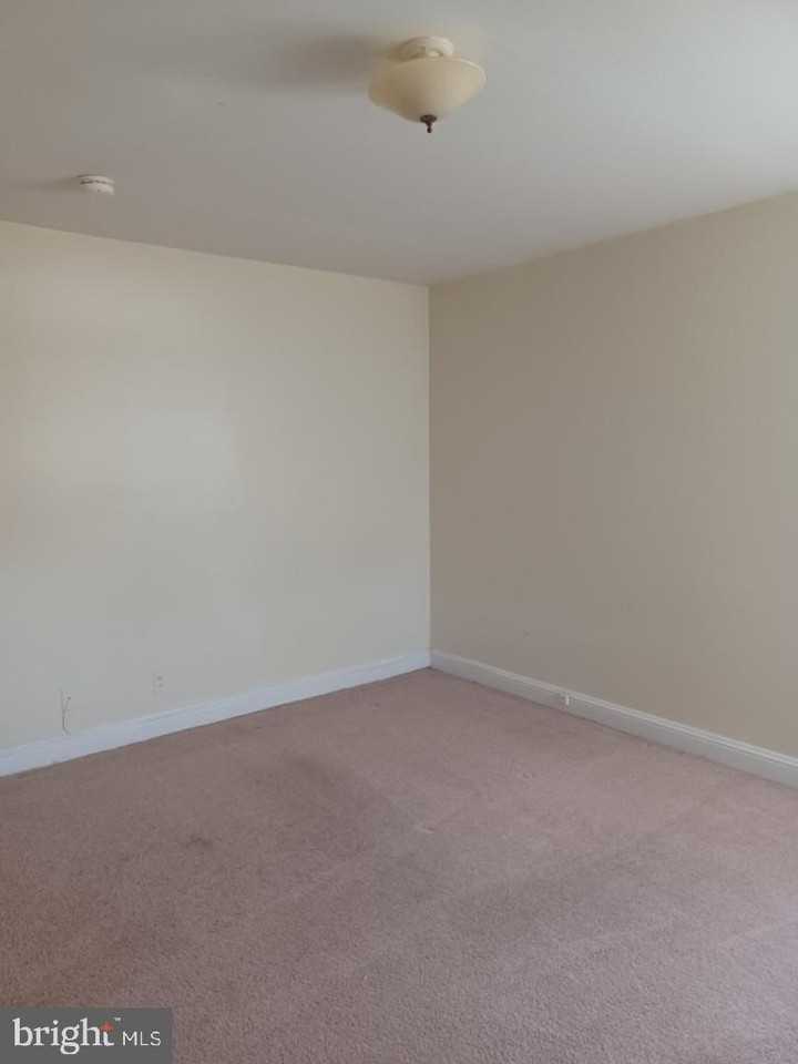515 Carter St #C - Photo 5 of 12