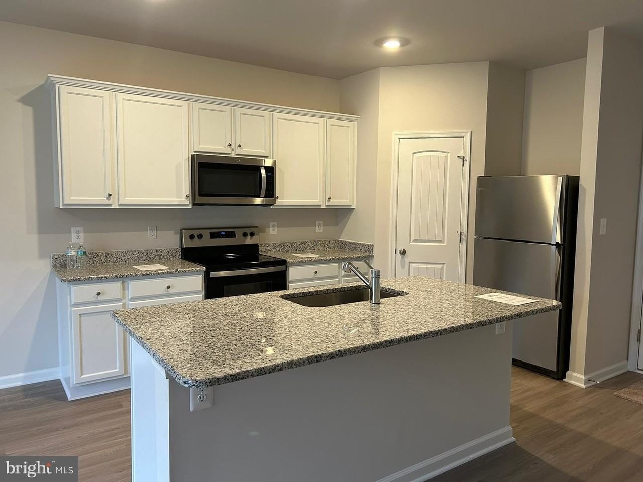 30 Cramsford St - Photo 3 of 12