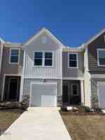 featured image of 425 Venetian Dr