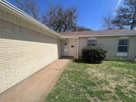 2 Rene Cir - Photo 1 of 1