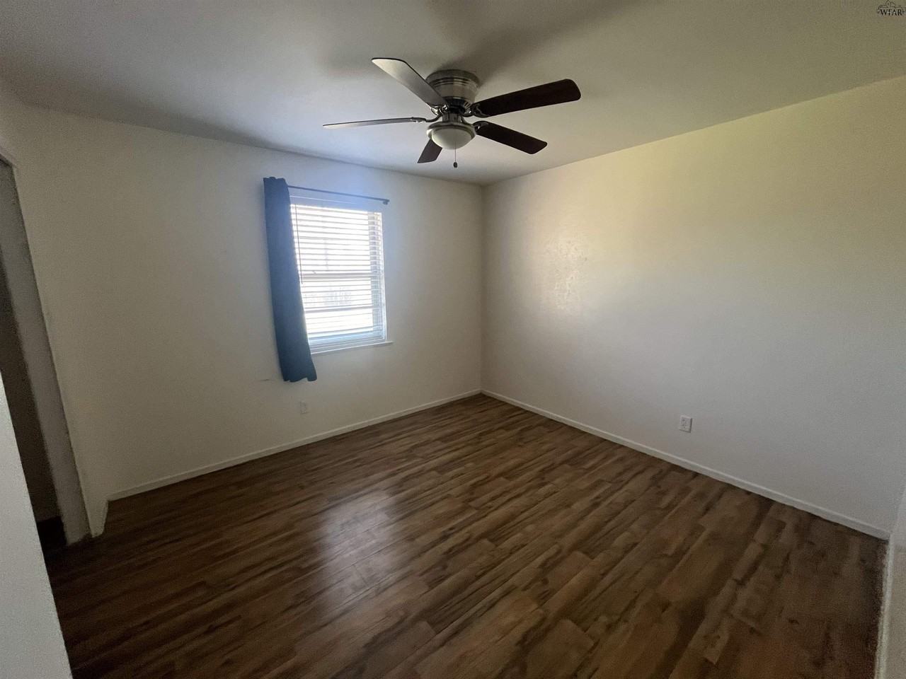 2 Rene Cir - Photo 6 of 11