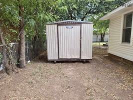 featured image of 1517 Blonde St