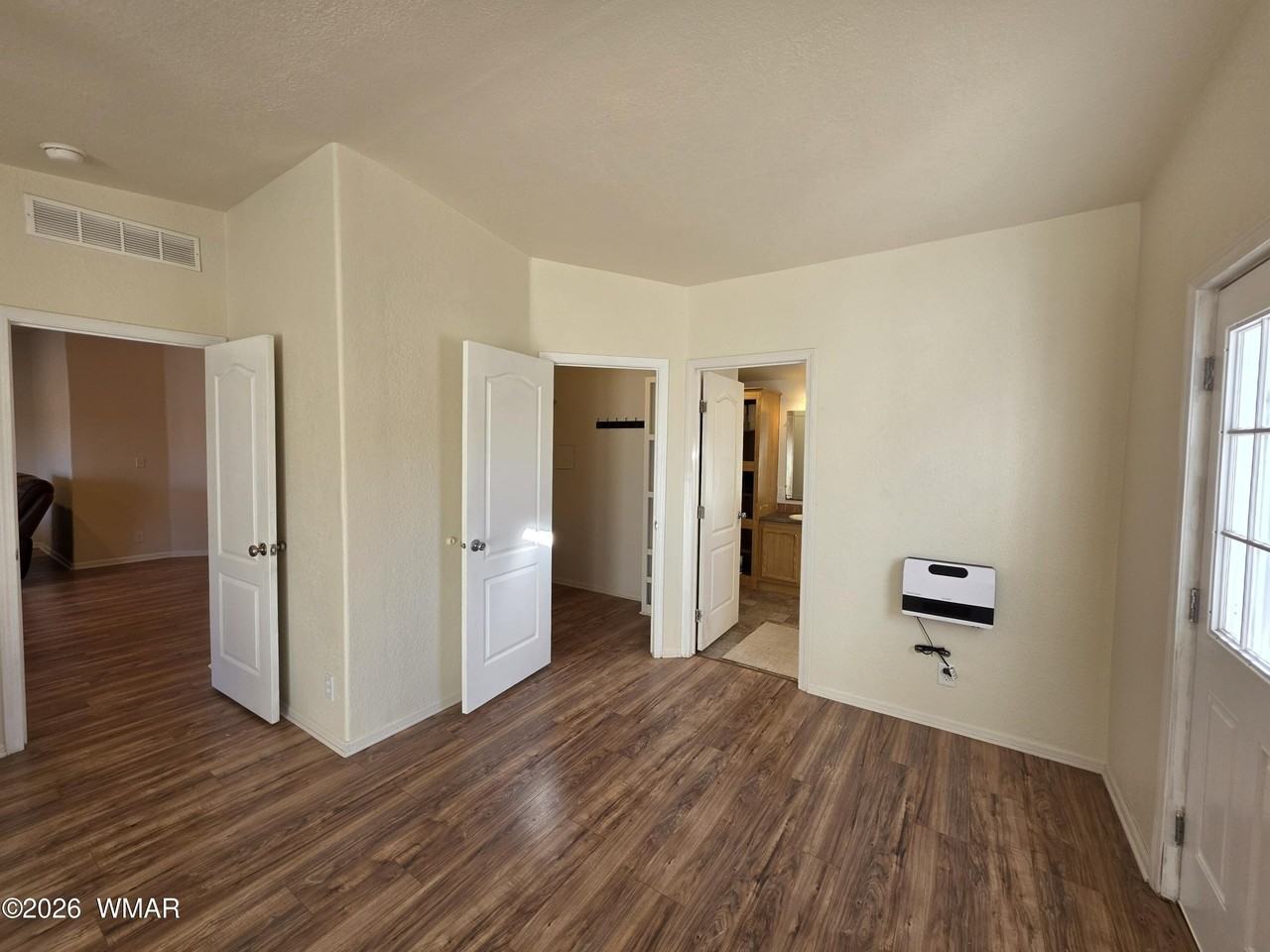 6324 Fawn Ln - Photo 7 of 36