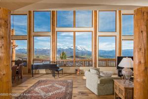 featured image of 712 Buck Point Rd