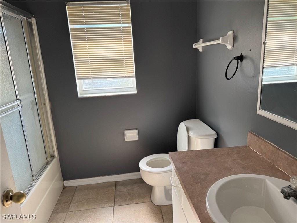 402 Banfield Pl - Photo 3 of 5