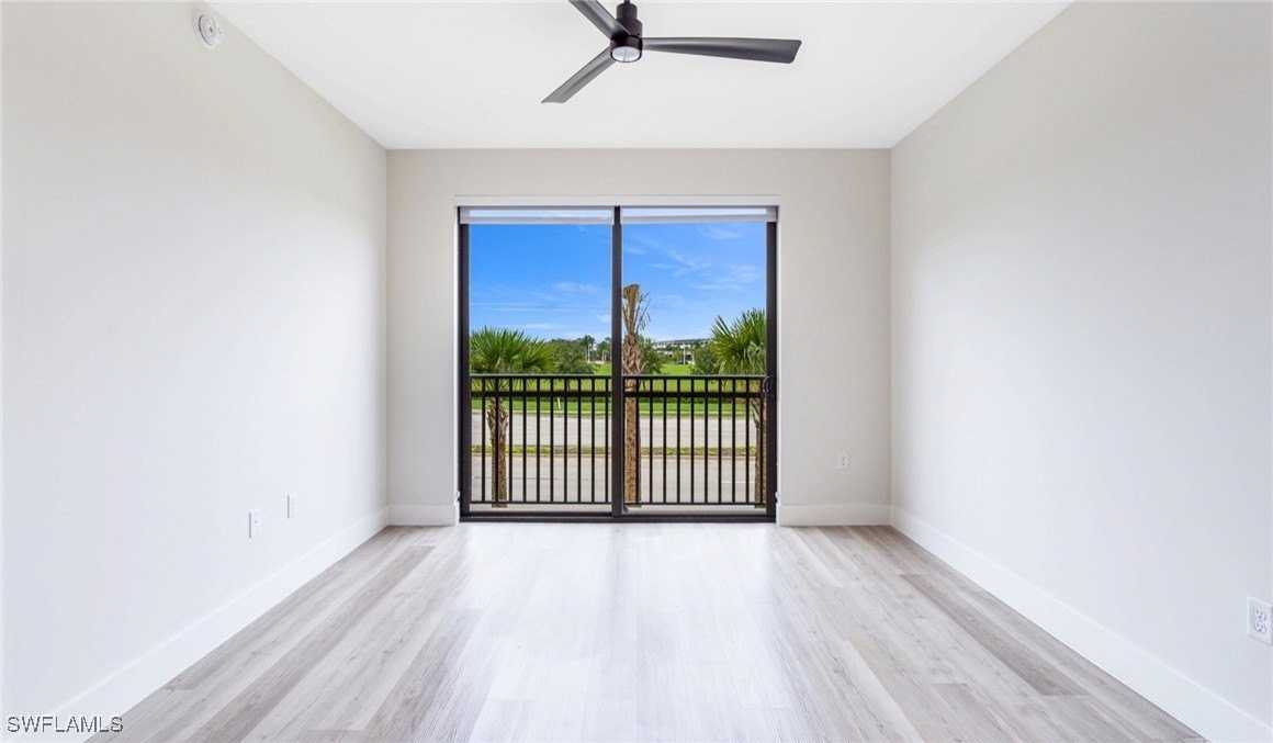 22980 Vista Edera Cir Unit 1-302 #1-302 - Photo 4 of 38