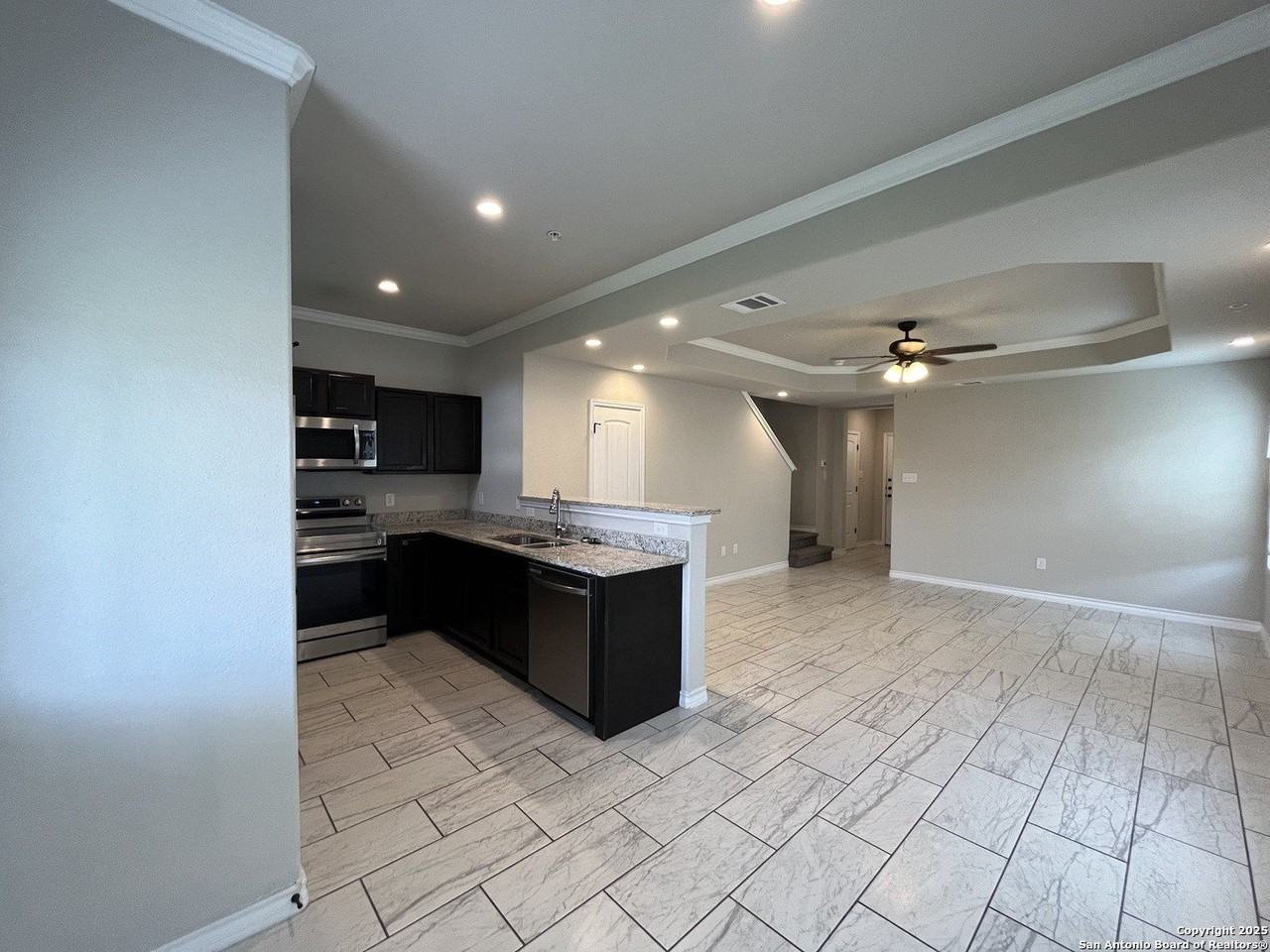 6310 Luglio Ln Unit 101 #101 - Photo 7 of 26