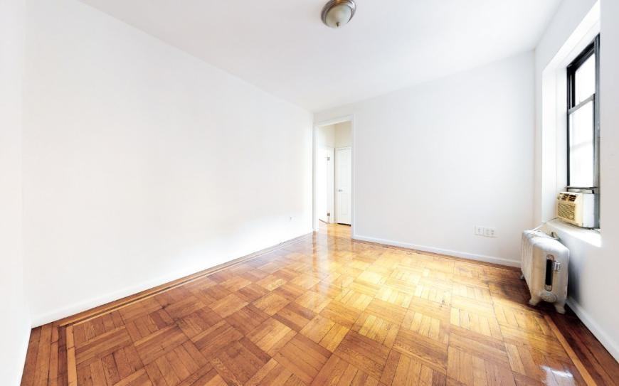 561 W 140th St - Photo 2 of 7