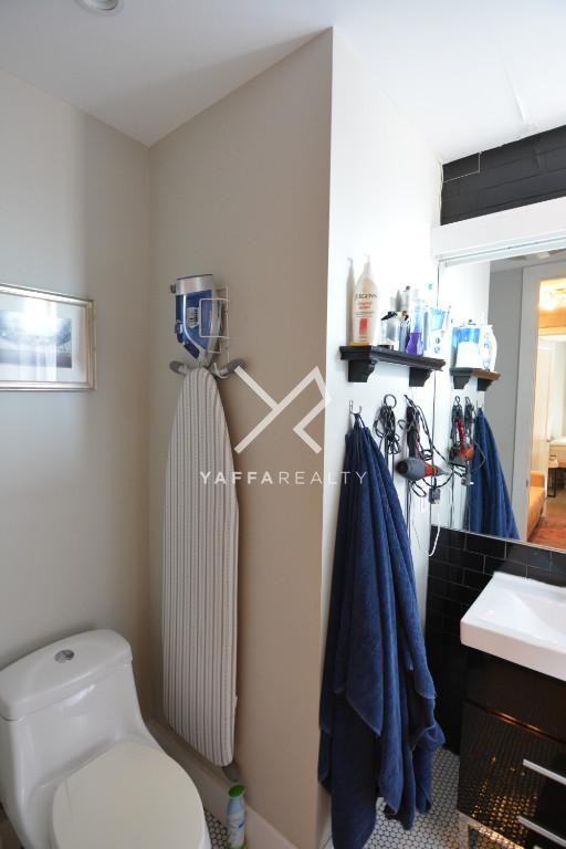 399 Nostrand Ave - Photo 7 of 9