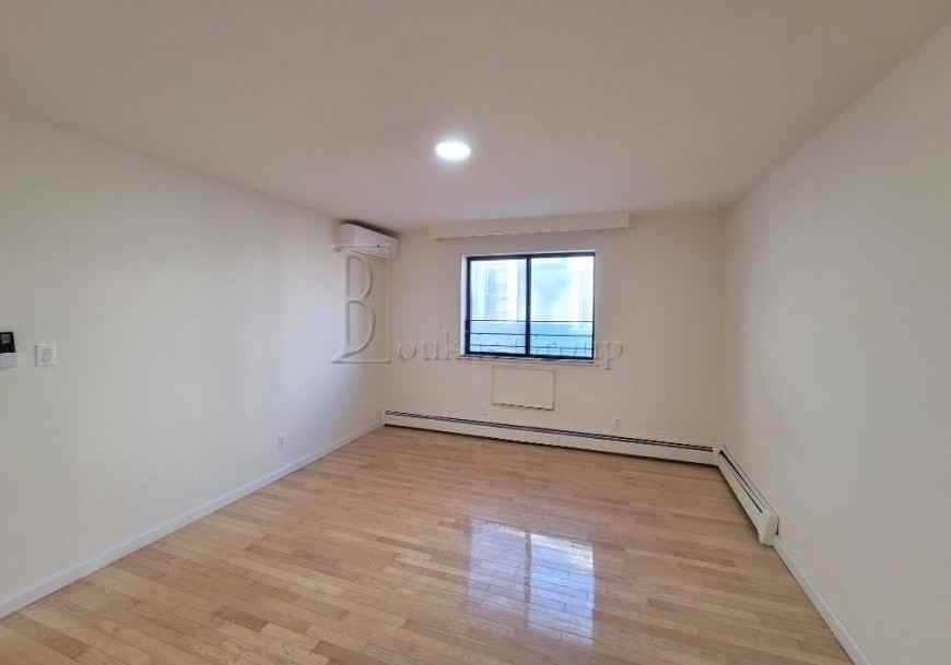 1201 26th Ave - Photo 6 of 9