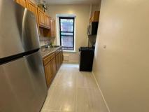 652 Soundview Ave - Photo 1 of 1
