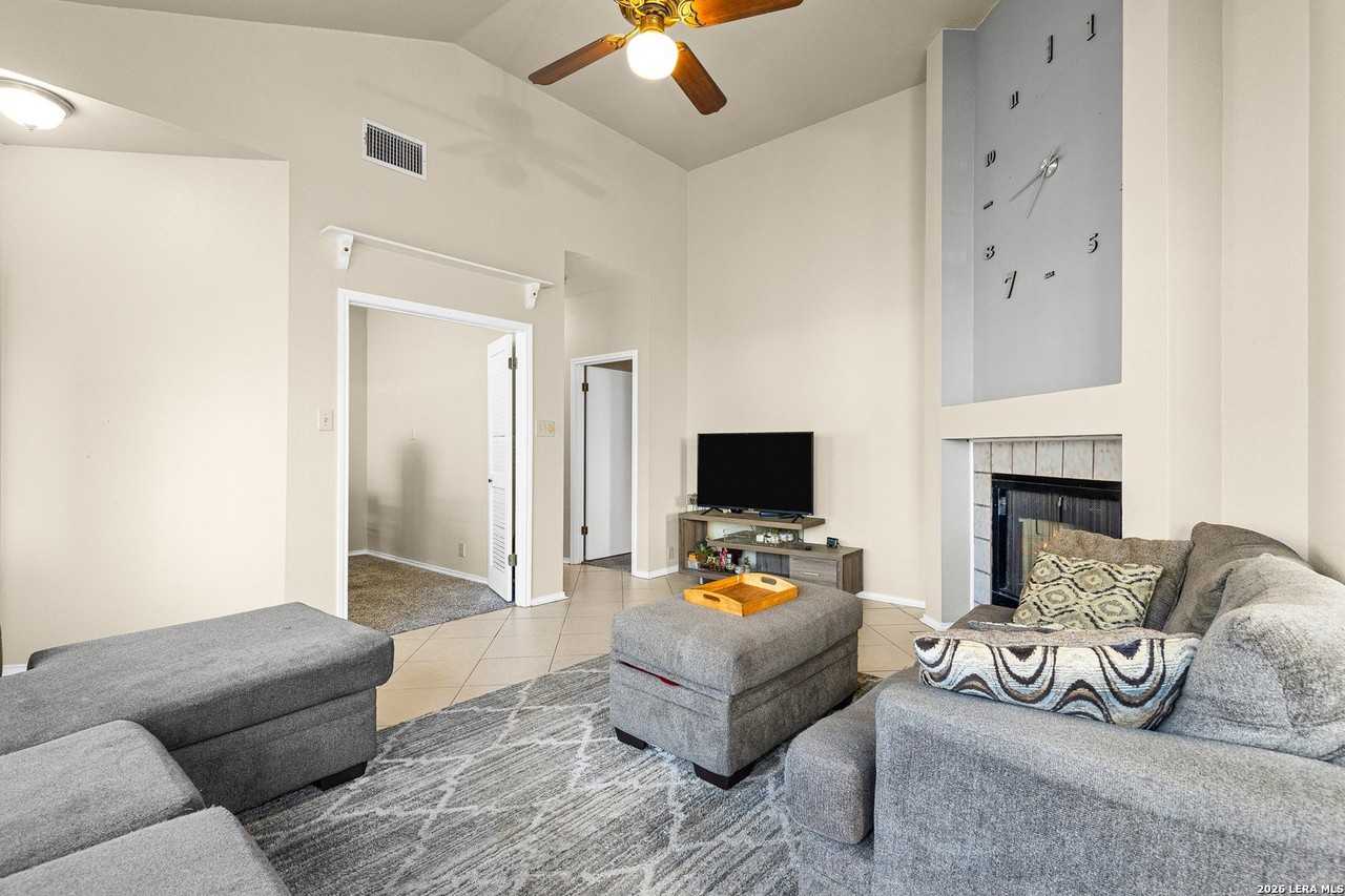 9411 Arbois - Photo 7 of 22