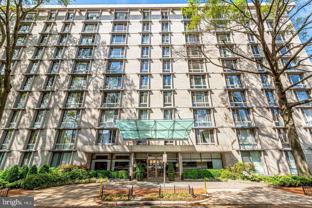 940 25th St Nw Apt 404s #404S - Photo 1 of 1