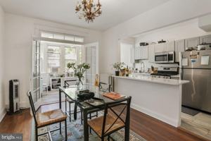 featured image of 1006 Quebec Pl Nw