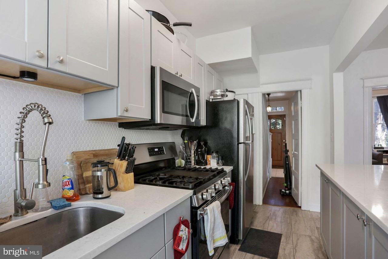 1006 Quebec Pl Nw - Photo 3 of 13