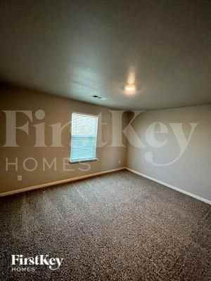 127 Bush Dr - Photo 6 of 12