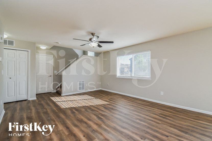 8739 Langford Dr - Photo 2 of 15