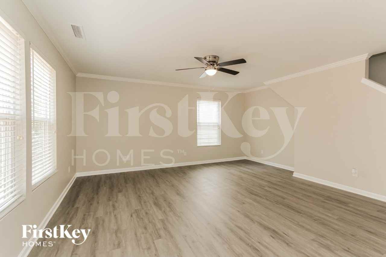 2013 Dunsmore Ln - Photo 6 of 18