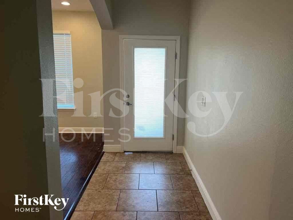 2945 Top Water Way - Photo 3 of 23