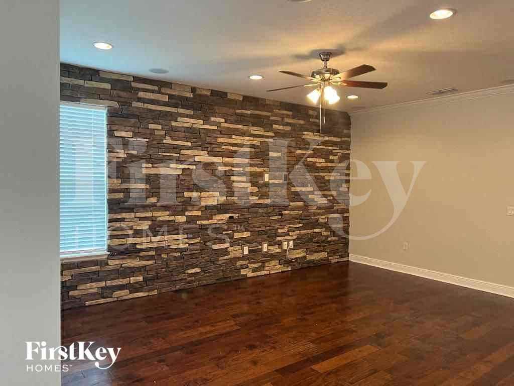 2945 Top Water Way - Photo 4 of 23