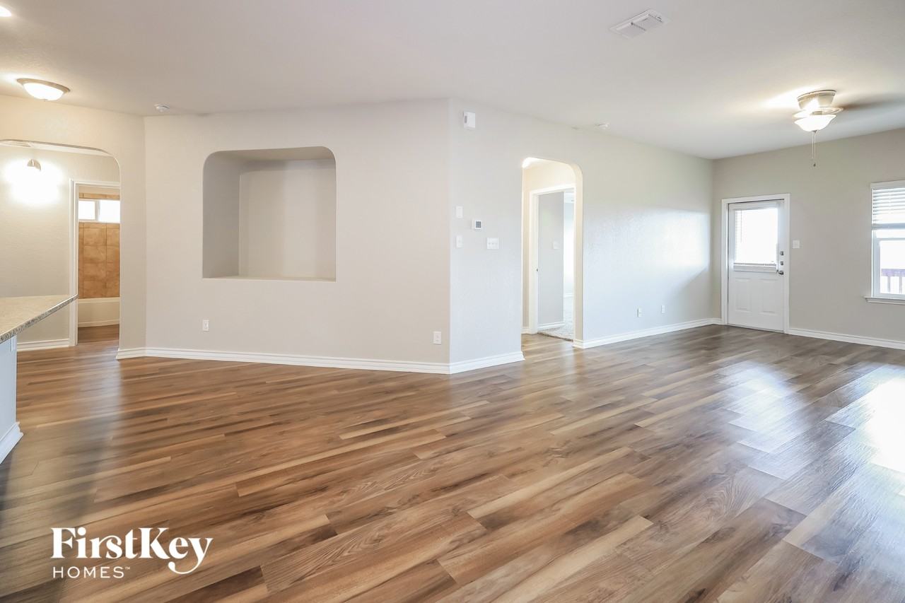 11612 Blackmore Leap - Photo 4 of 15