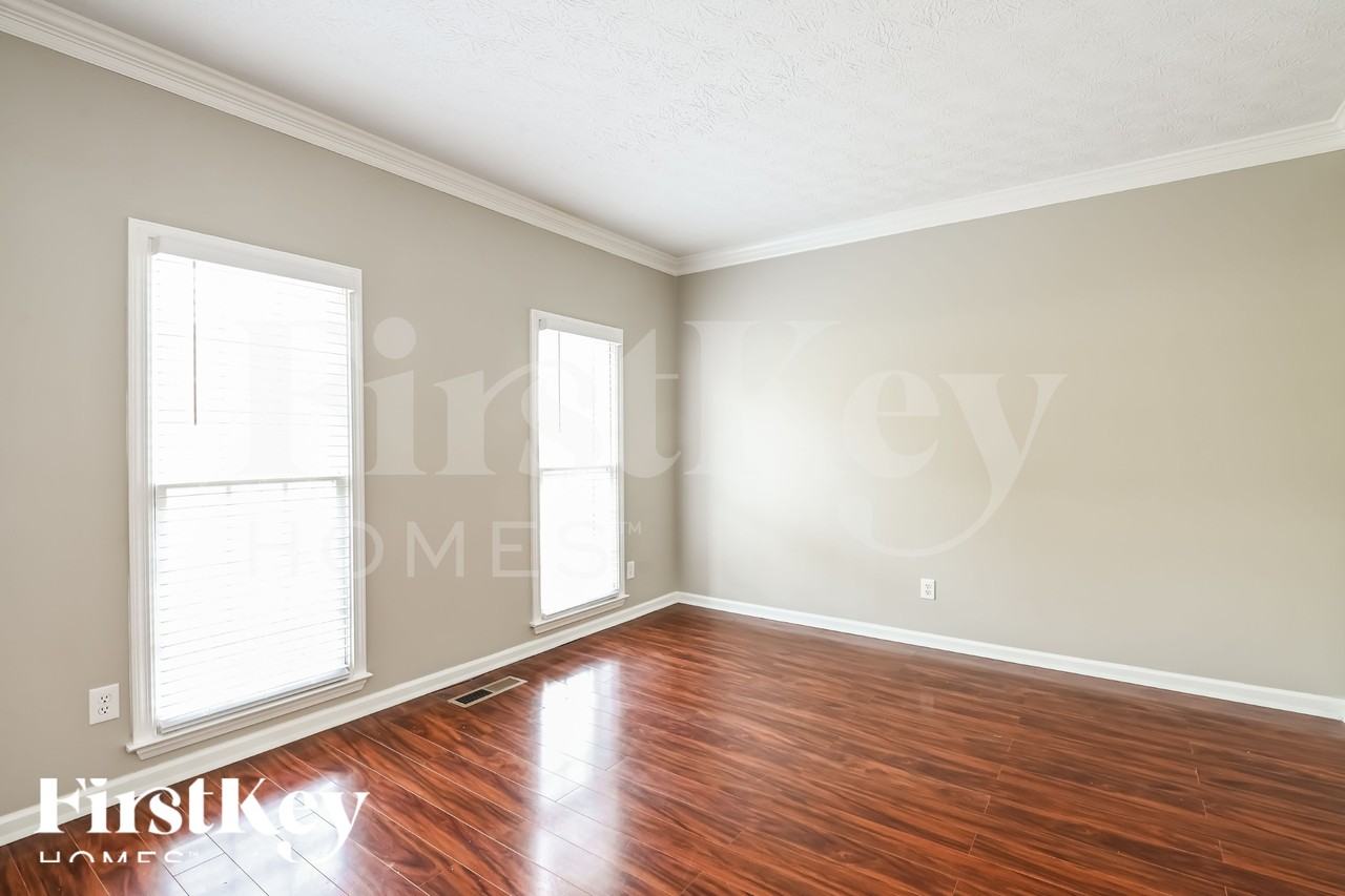 6882 Waters Edge Dr - Photo 6 of 15