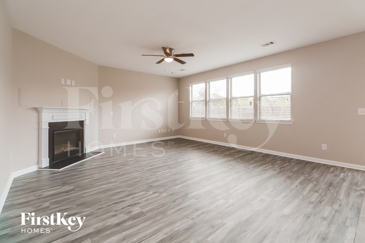 175 Craines Vw - Photo 4 of 15