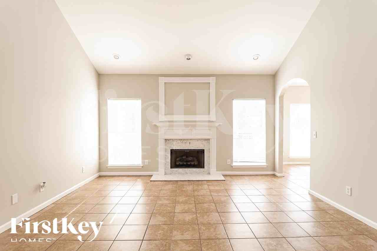 2534 Mountain Cv - Photo 3 of 18