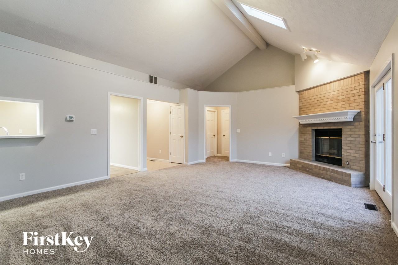 6116 Buck Blvd - Photo 3 of 15