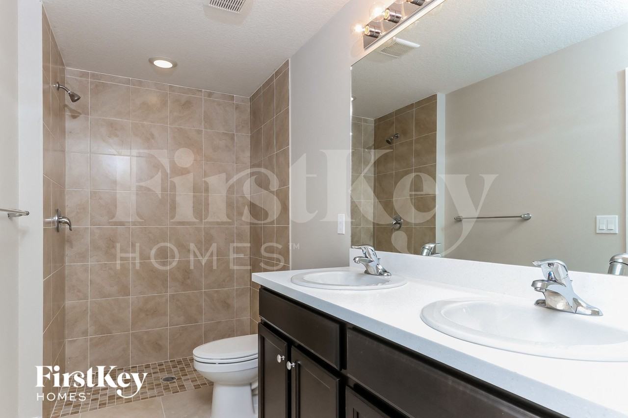 2158 Sw Algiers St - Photo 6 of 15