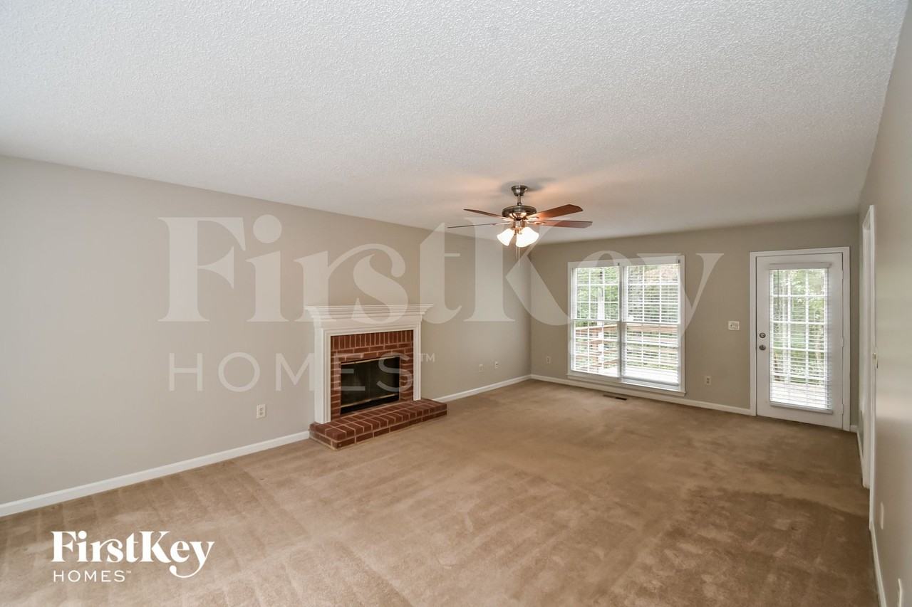 3486 Parsons Greene Pl - Photo 3 of 15