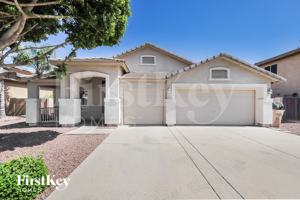 featured image of 7834 W Robin Ln