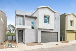 2822 N Fair Oaks Ave - Photo 1 of 1