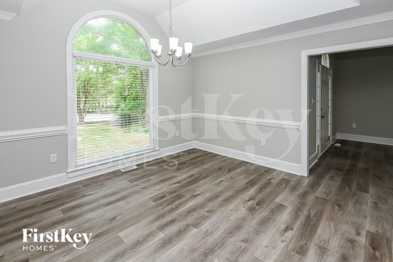 10723 Woodhollow Rd - Photo 6 of 15