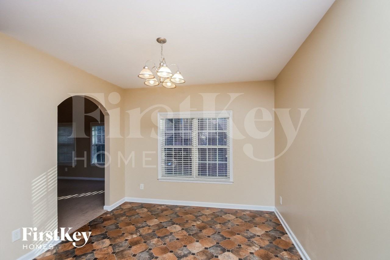 154 Silver Oak Dr - Photo 5 of 15