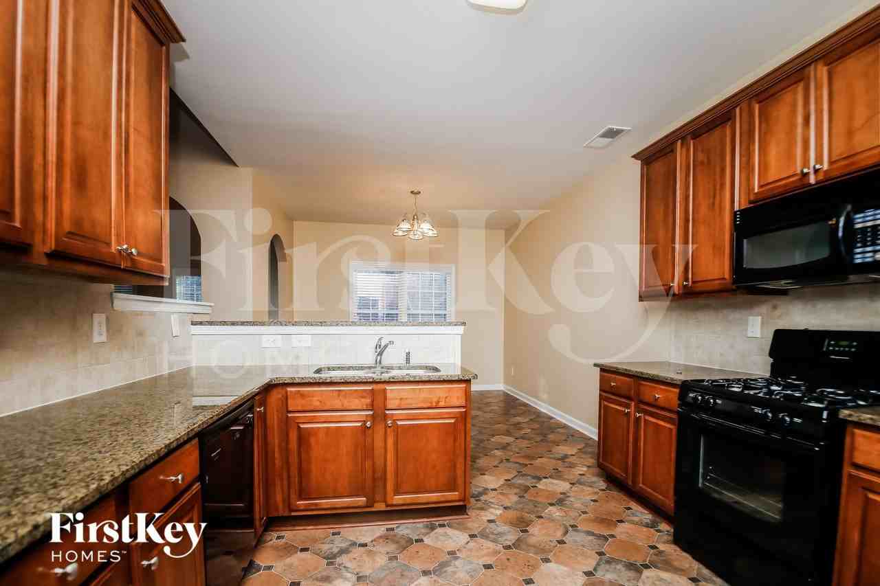 154 Silver Oak Dr - Photo 6 of 15